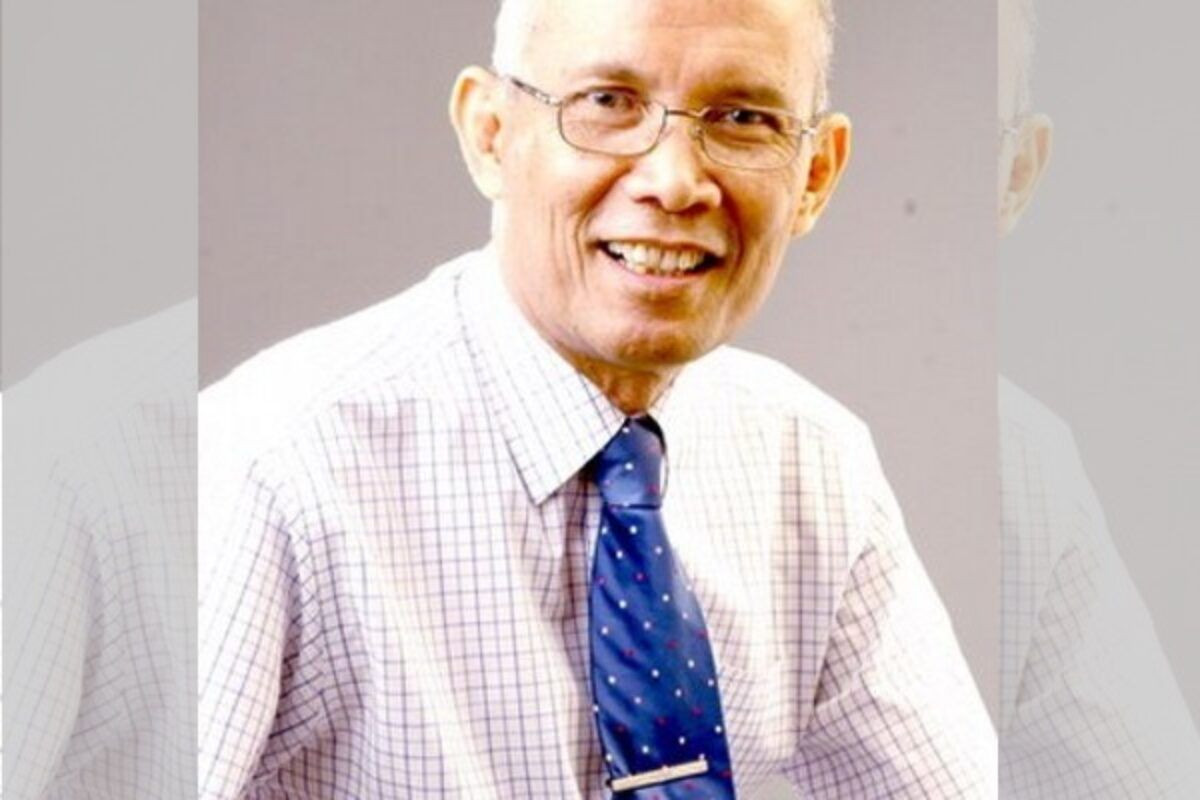 dr. Naek L. Tobing